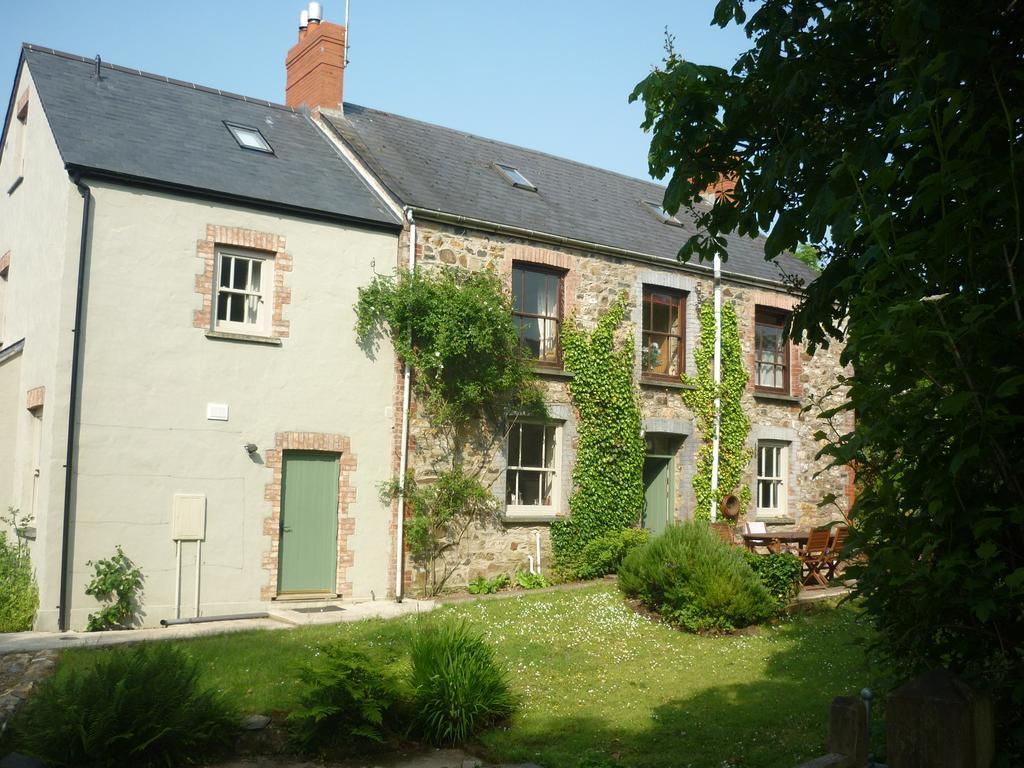 Tabor House B&B Fishguard Exterior foto